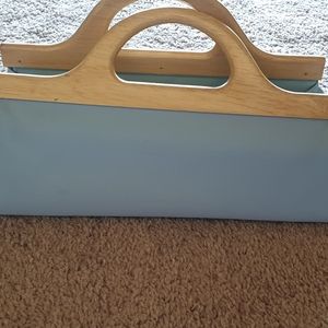 VINTAGE CLUTCH ABSOLUTELY STUNING